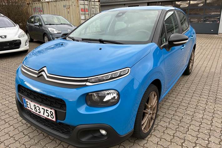 Blå Citroën C3 fra 2017