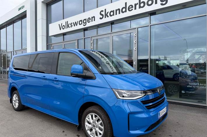 Blå VW e-Caravelle fra 2025