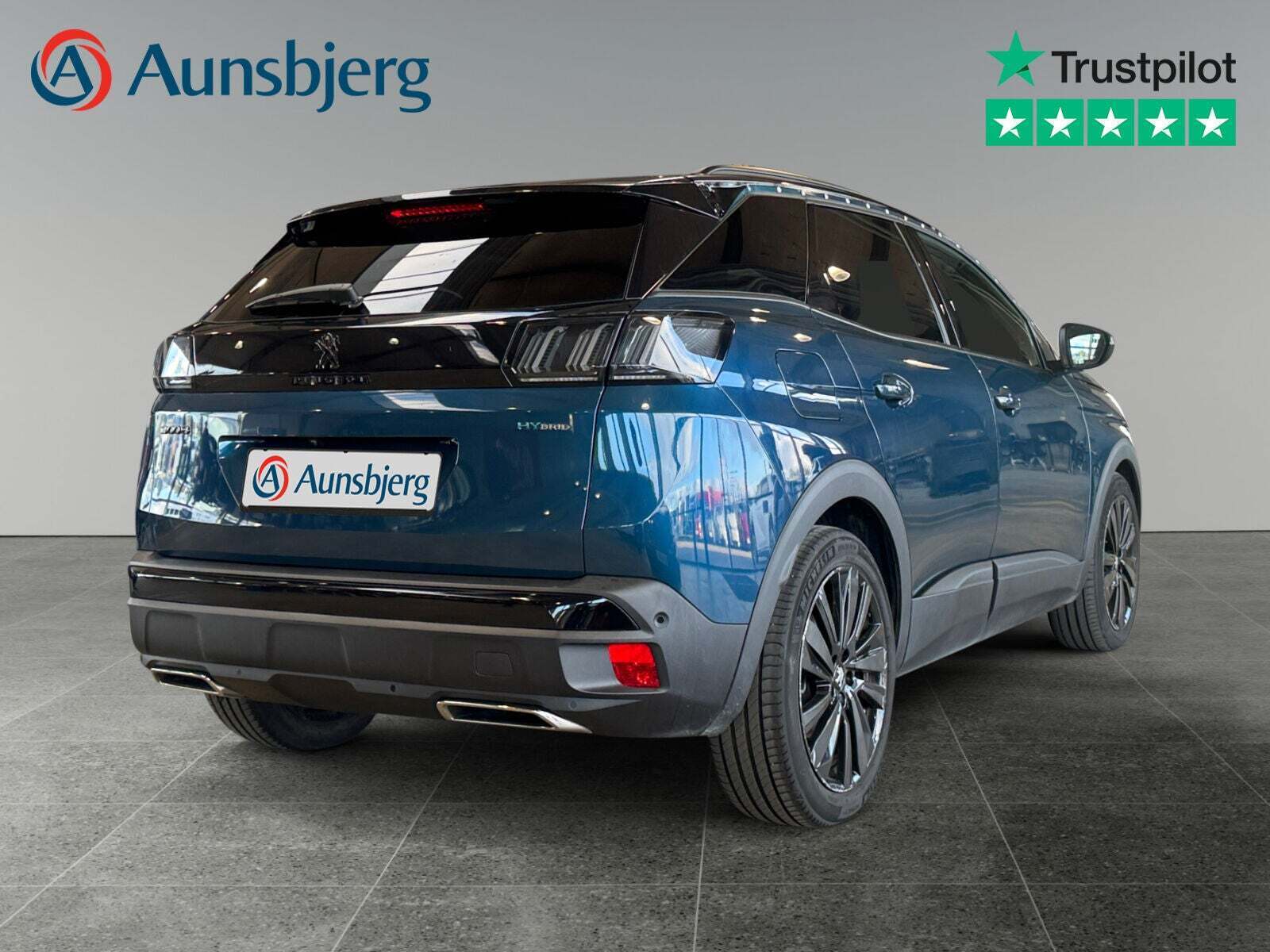 Peugeot 3008 1,6 Hybrid First Selection EAT8