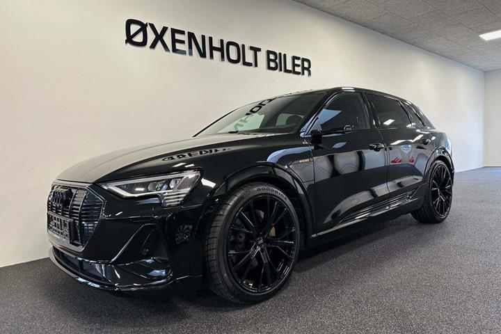 Sort Audi e-tron fra 2021
