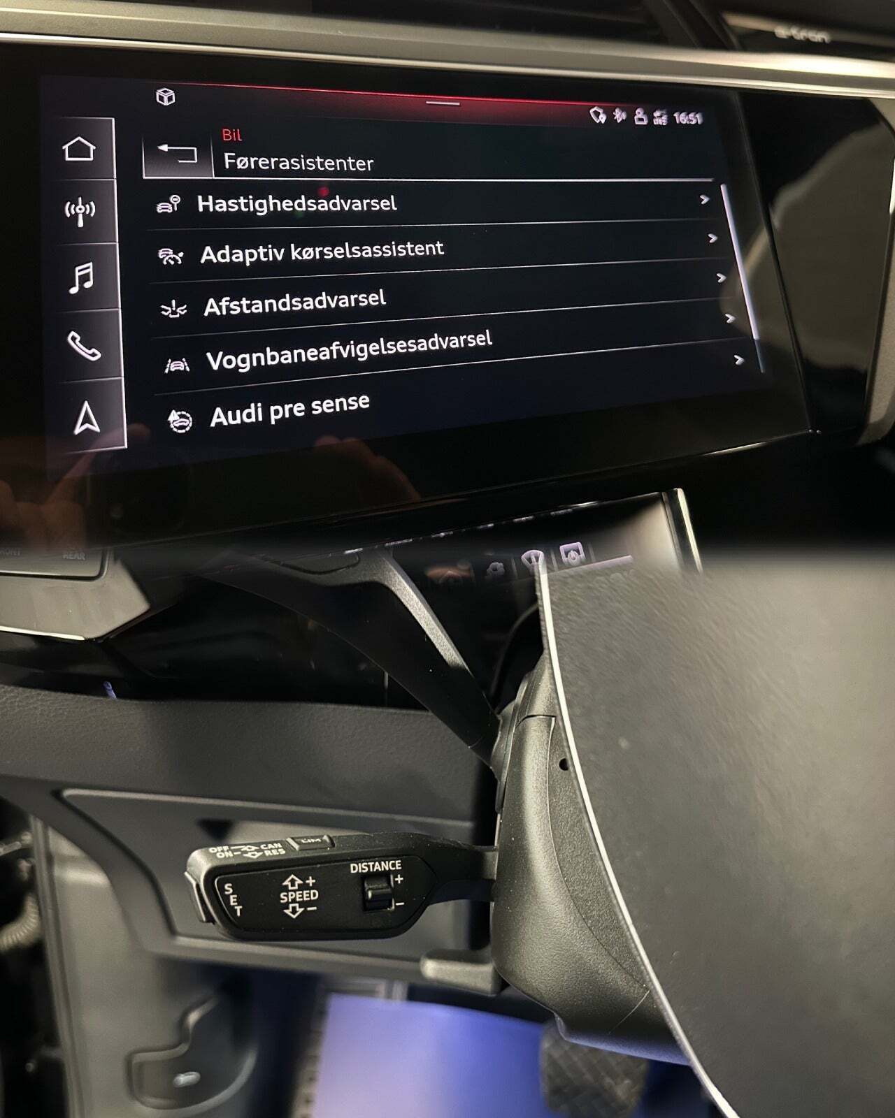 Sort Audi e-tron fra 2021