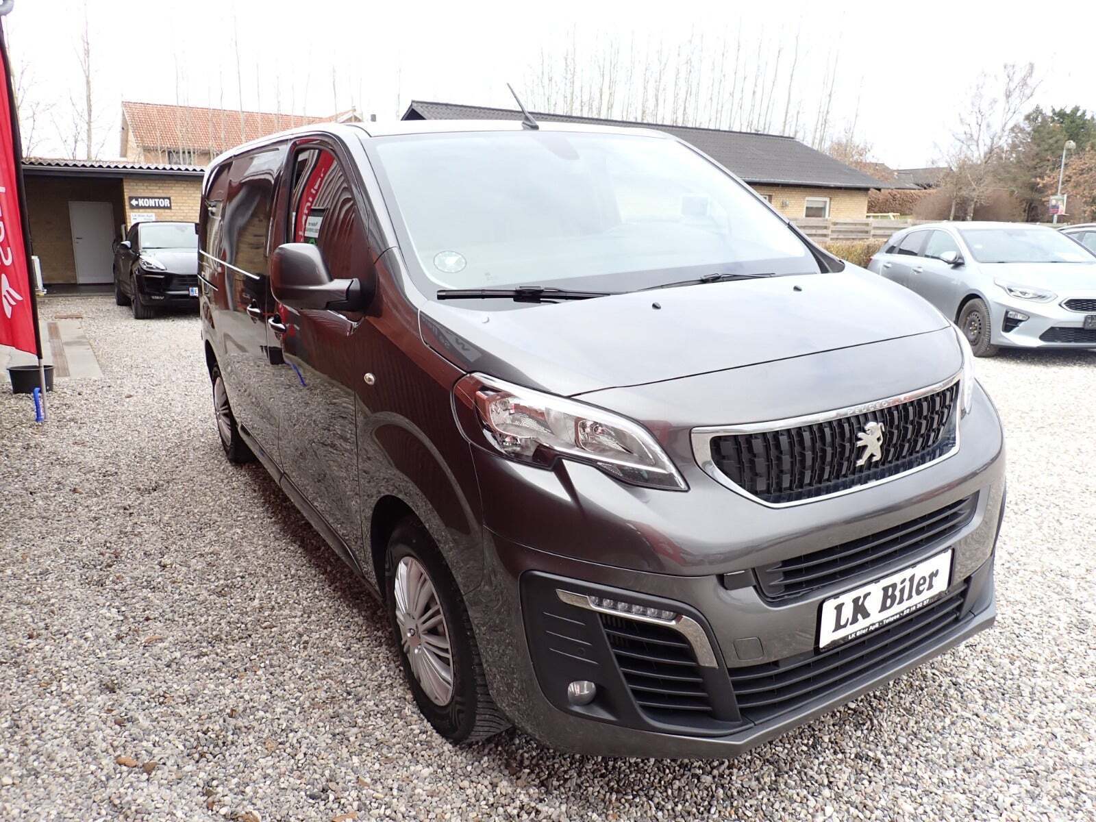 Peugeot Expert 2,0 BlueHDi 122 L2 Sport EAT8 Van