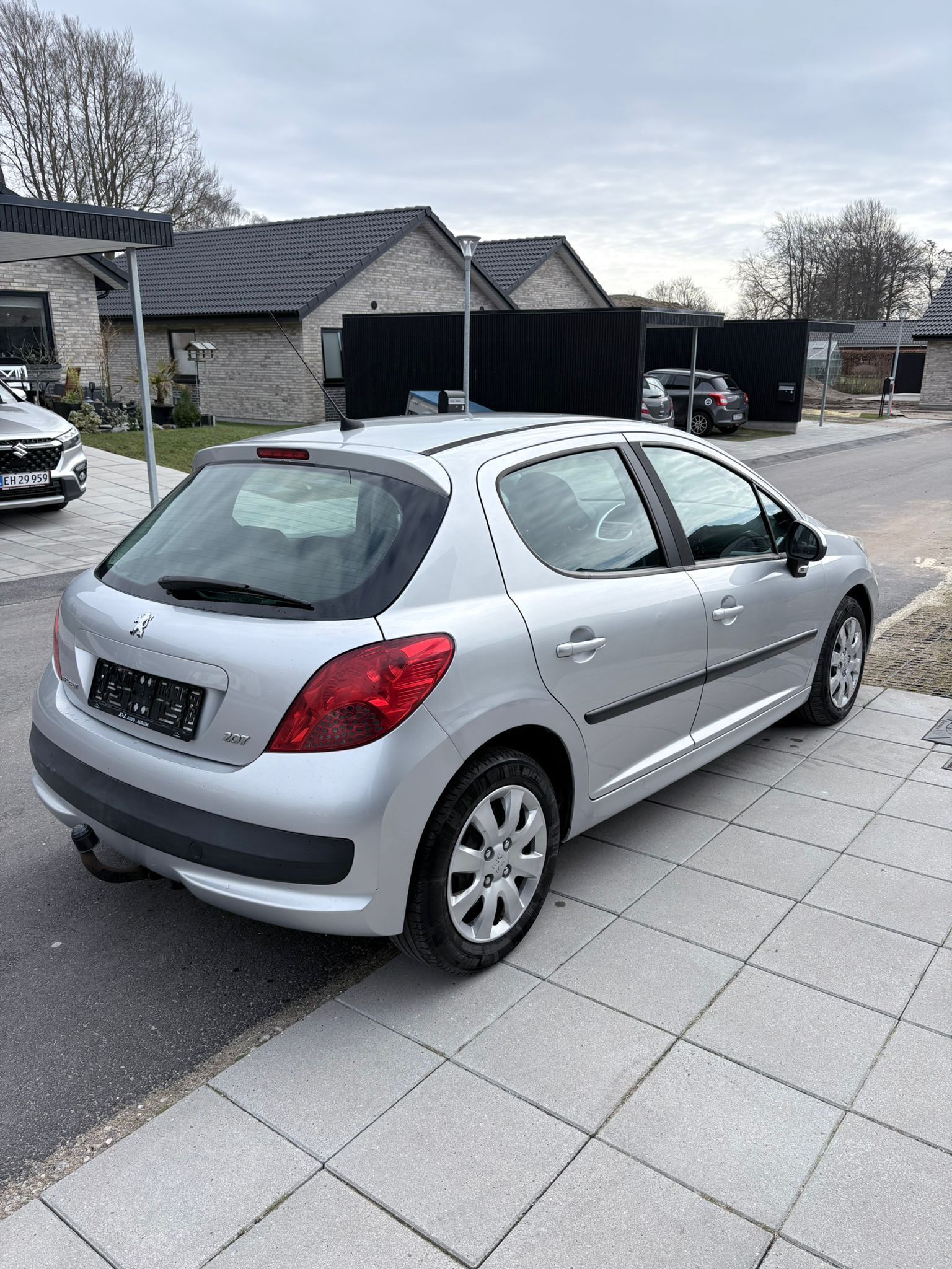 undefined Peugeot 207 fra 2009