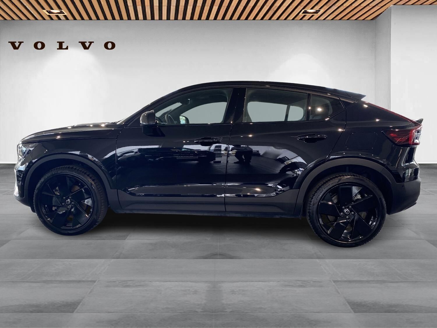 Volvo EC40 Single Motor Extended Range Black Edition 252HK 5d Aut.