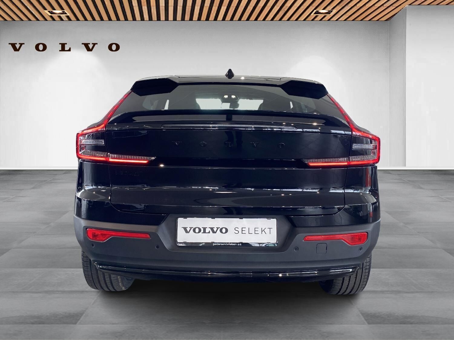 Volvo EC40 Single Motor Extended Range Black Edition 252HK 5d Aut.