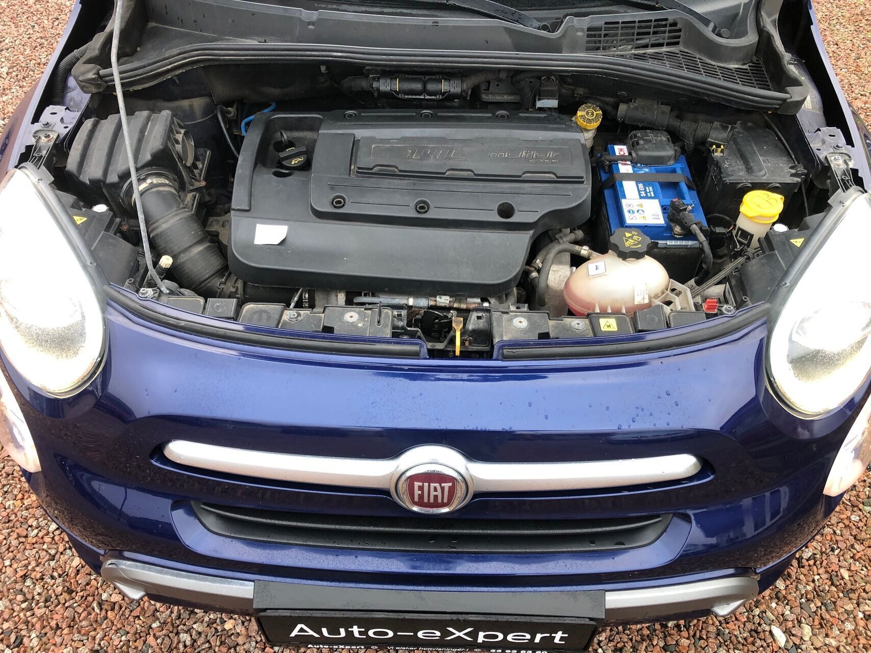 Blå Fiat 500X fra 2016