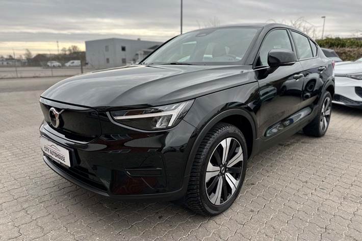 Sort Volvo C40 fra 2023