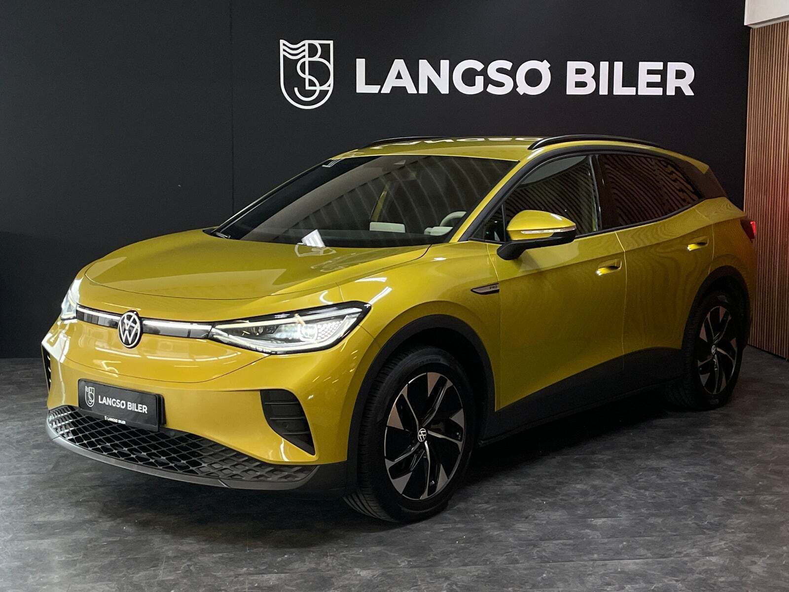 VW ID.4 77 Business Performance