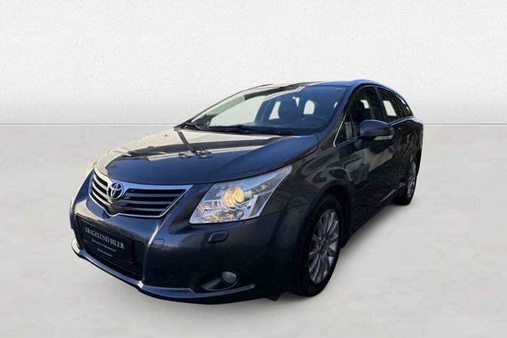 undefined Toyota Avensis fra 2011