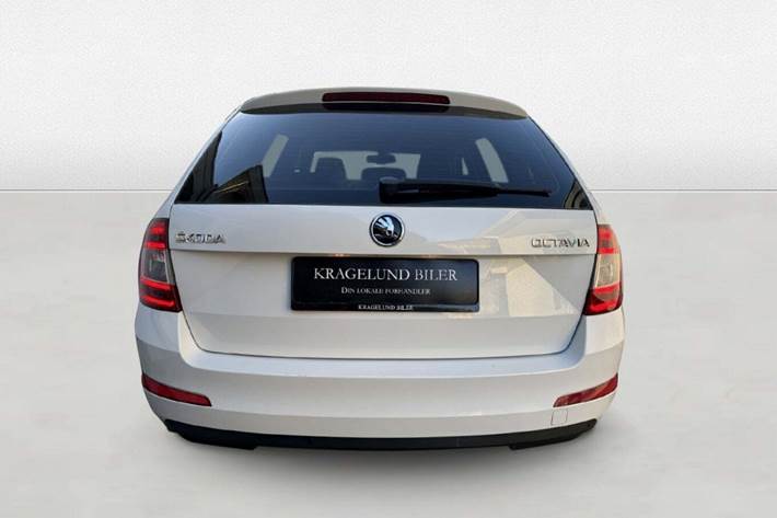 undefined Skoda Octavia fra 2016