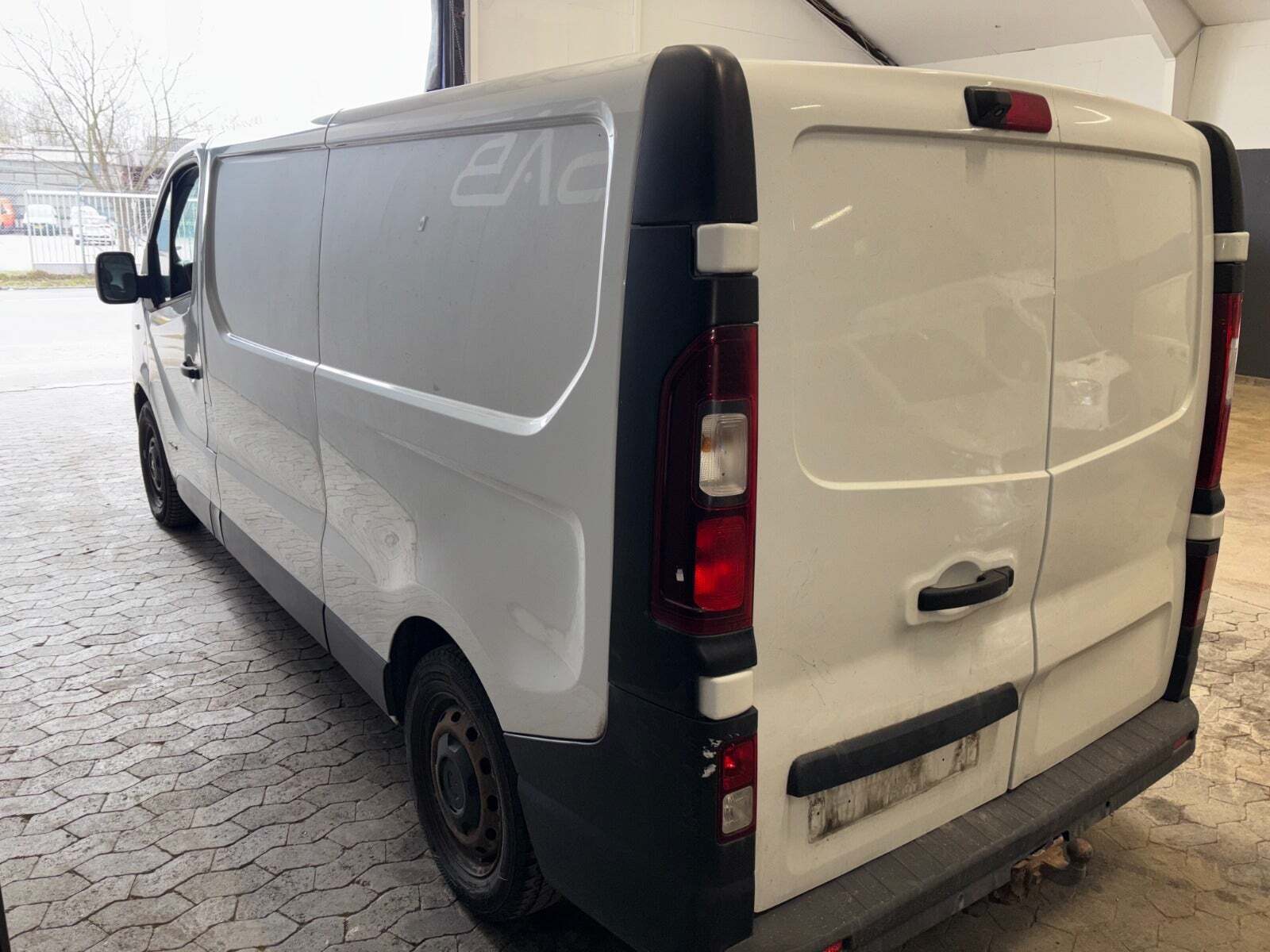 Renault Trafic T29 1,6 dCi 120 L2H1