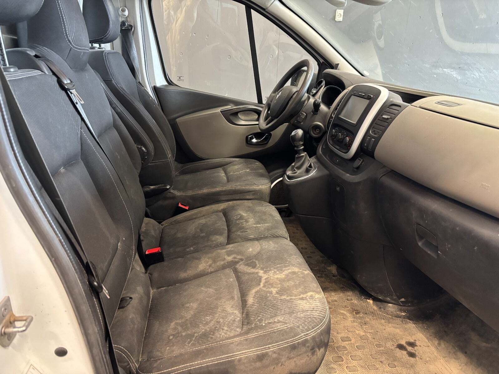 undefined Renault Trafic T29 fra 2015