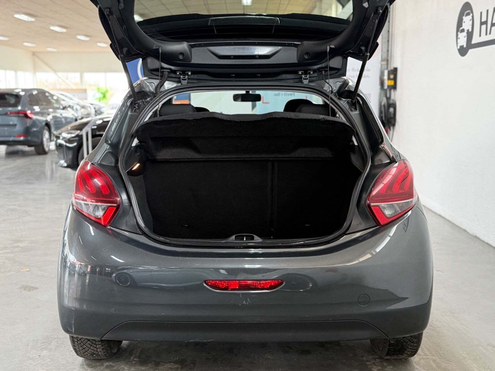 Peugeot 208 1,6 BlueHDi 100 Allure