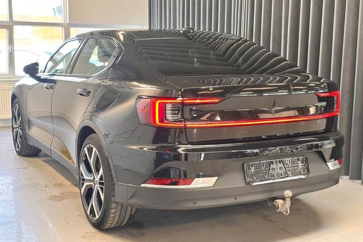 Sort Polestar 2 fra 2021