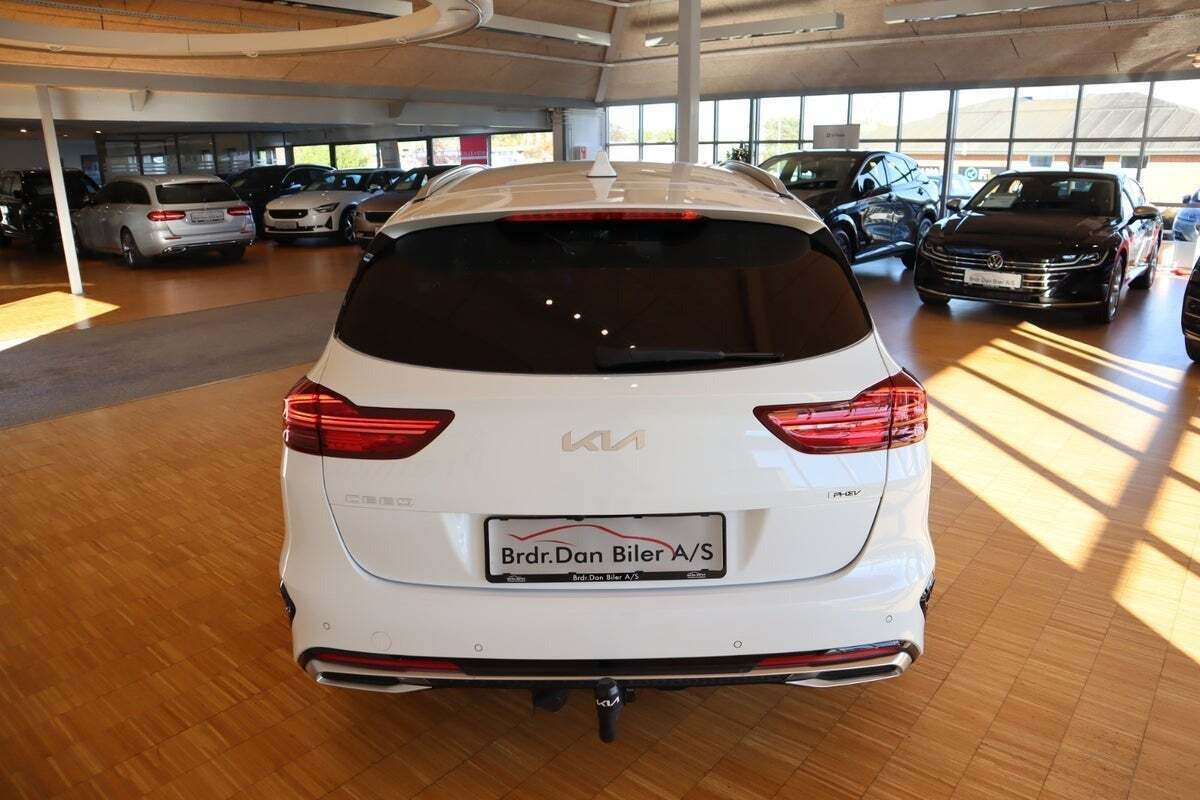 Kia Ceed 1,6 PHEV Upgrade SW DCT