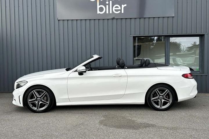 Hvid Mercedes C200 fra 2019