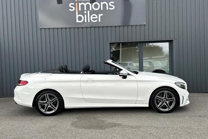 Hvid Mercedes C200 fra 2019