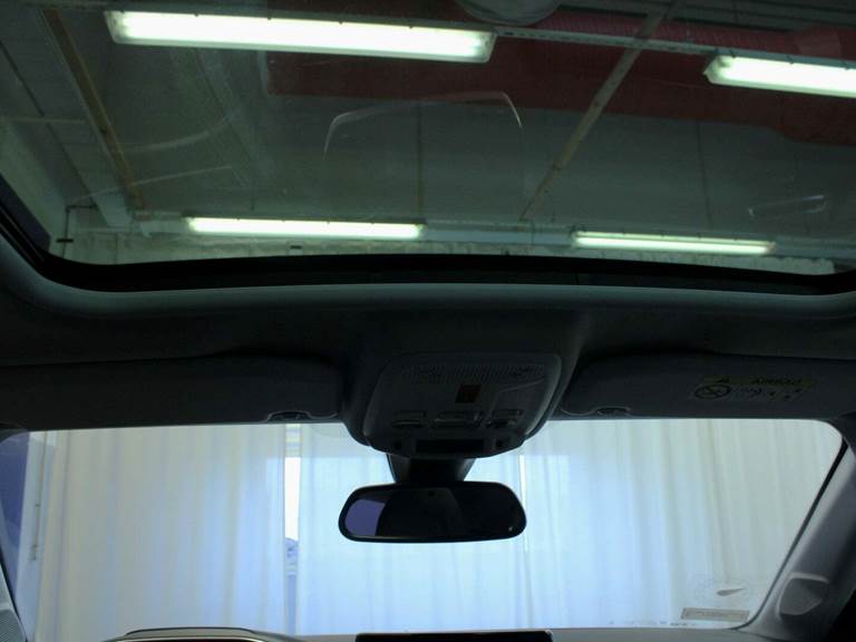 Peugeot 208 1,5 BlueHDi 100 Allure Sky