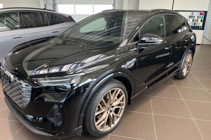 undefined Audi Q4 e-tron fra 2024