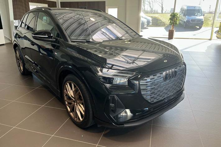 undefined Audi Q4 e-tron fra 2024
