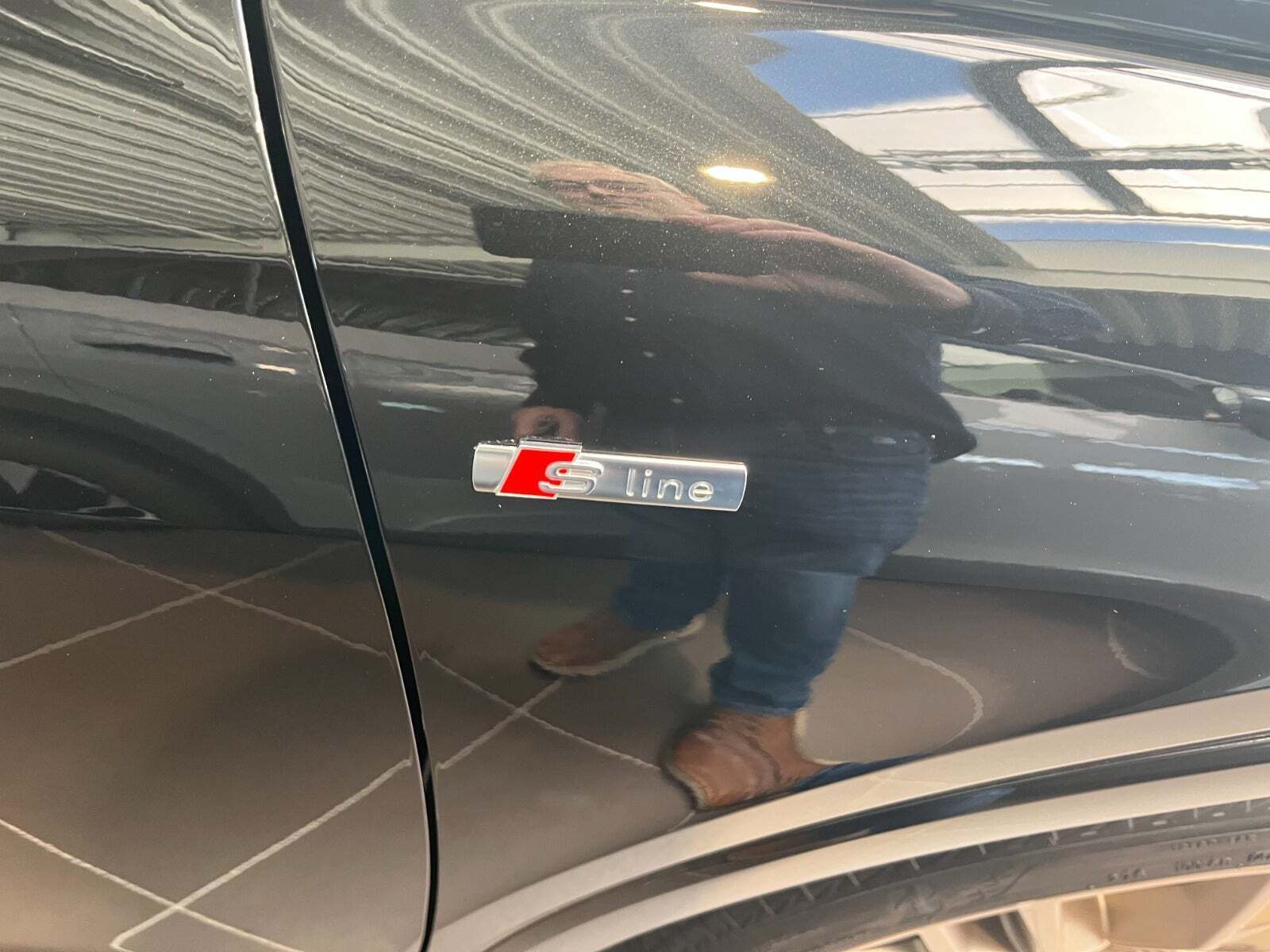 undefined Audi Q4 e-tron fra 2024