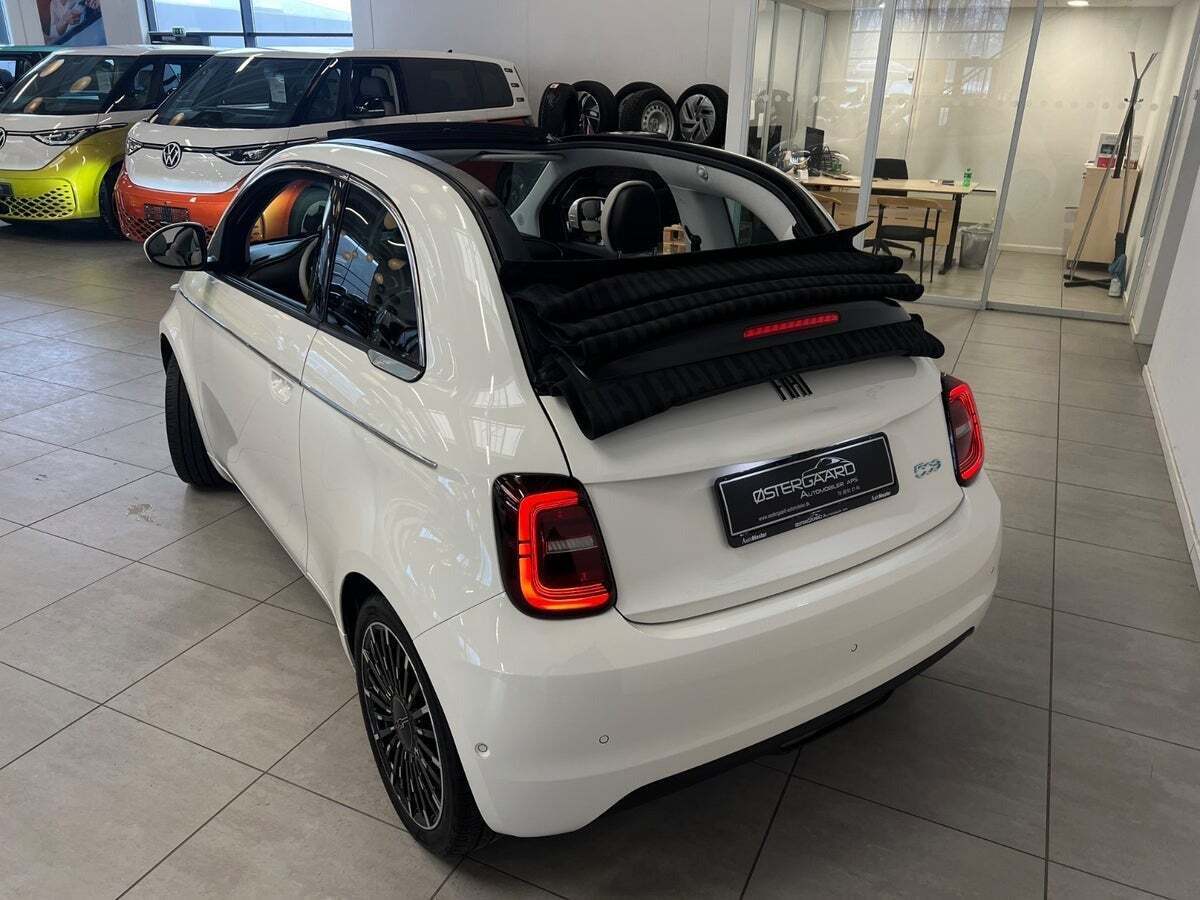 Fiat 500e 42 la Prima by Bocelli Cabrio