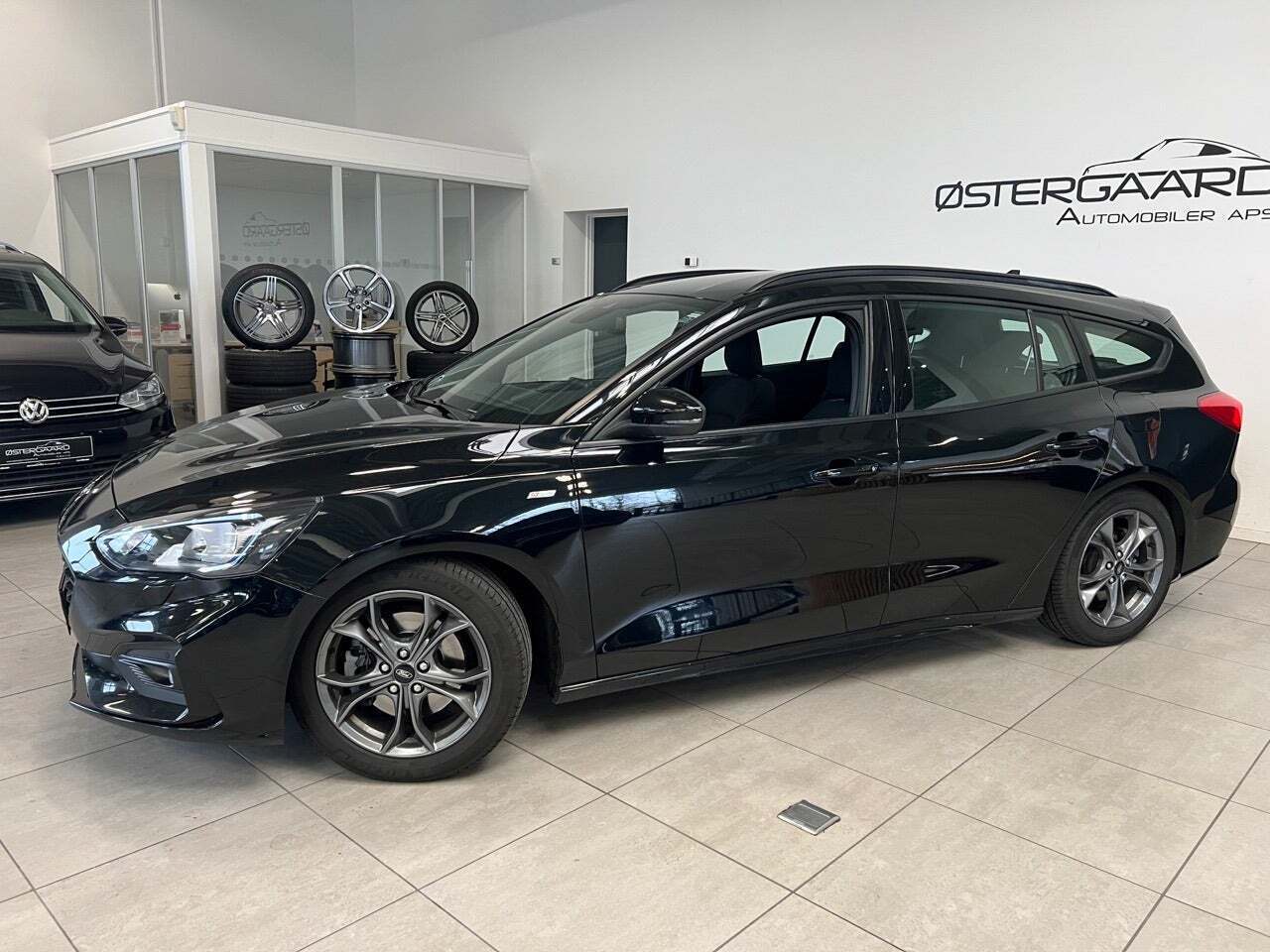 Sort Ford Focus fra 2019