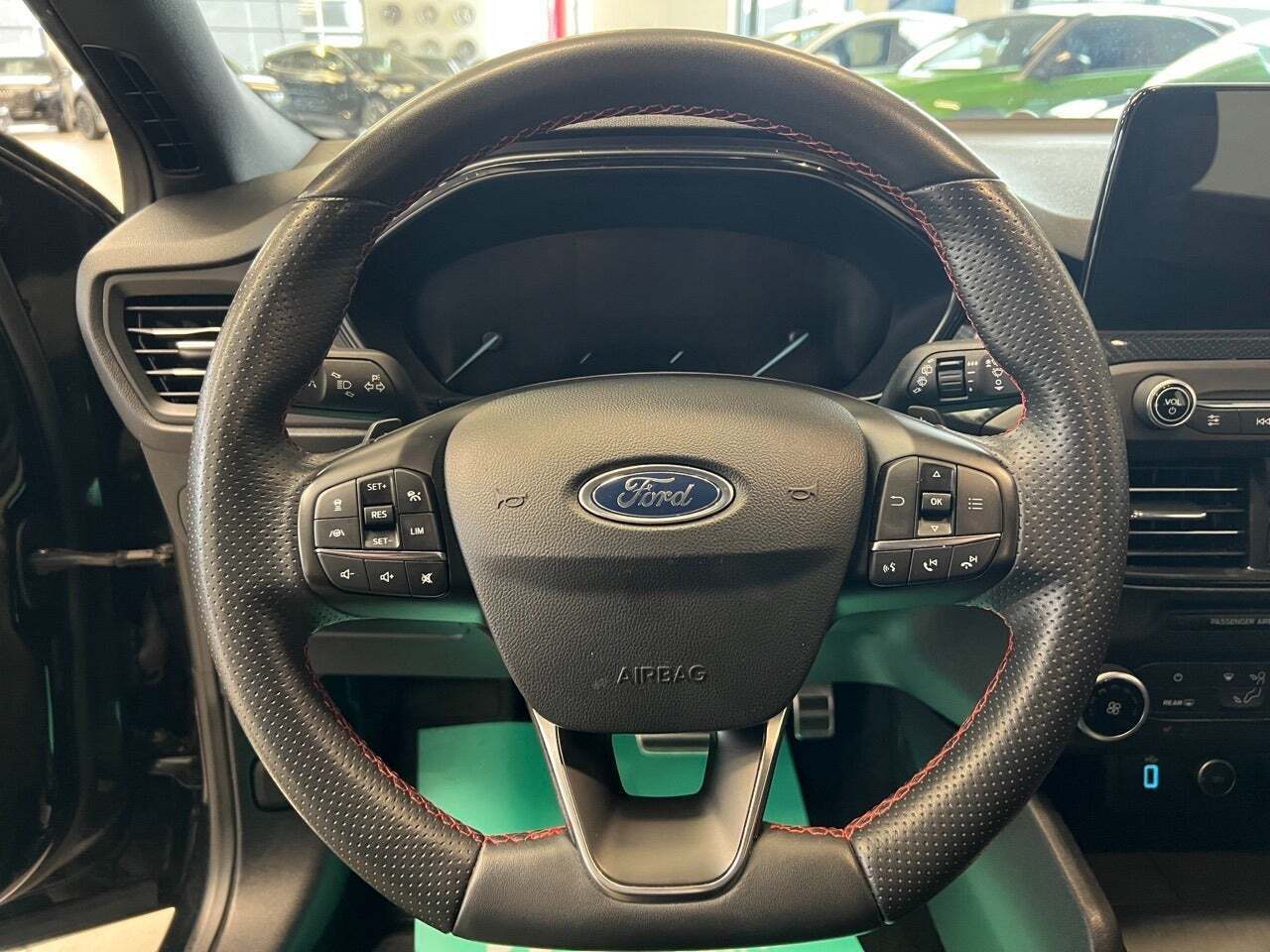 Sort Ford Focus fra 2019