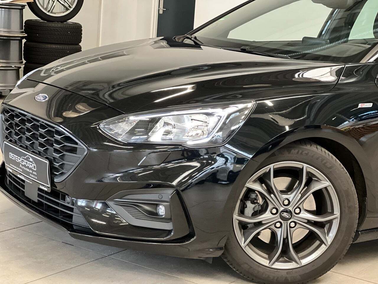 Sort Ford Focus fra 2019