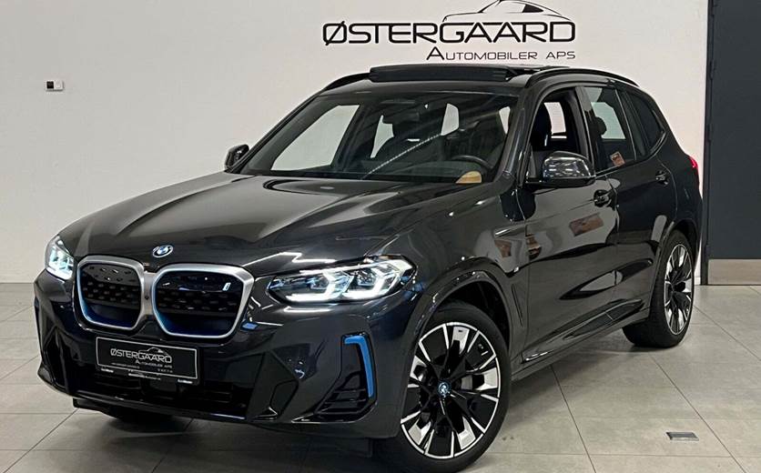 BMW iX3 Charged Plus M-Sport