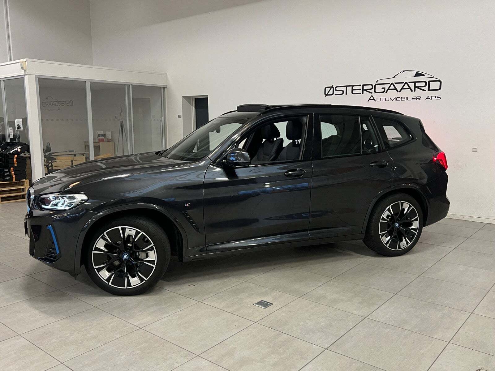 BMW iX3 Charged Plus M-Sport