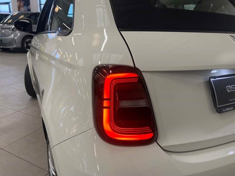 Fiat 500e 42 Mono Cabrio