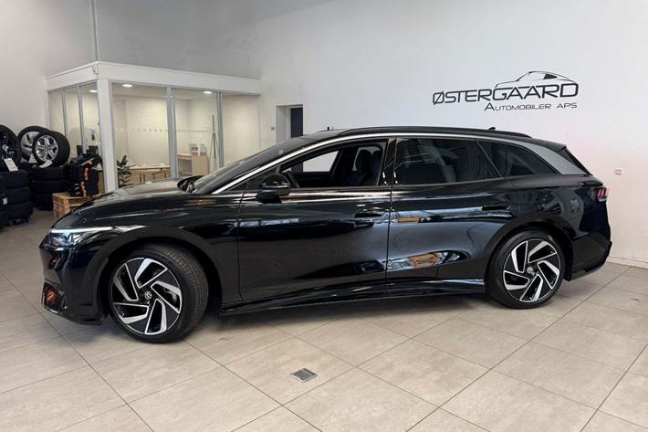 Sort VW ID.7 fra 2025