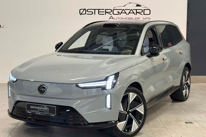 Grå Volvo EX90 fra 2025