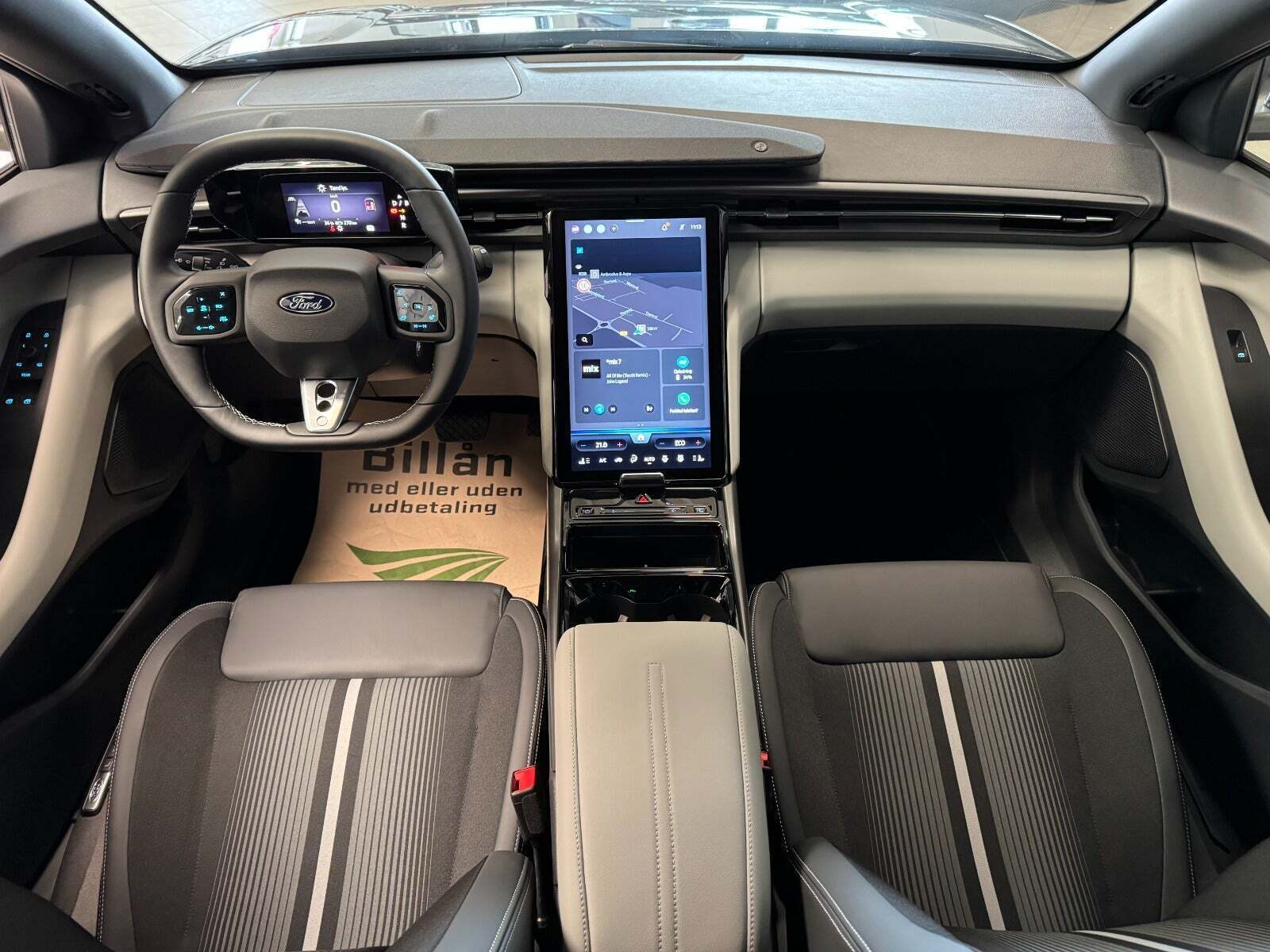 Ford Capri 77 Select Extended Range