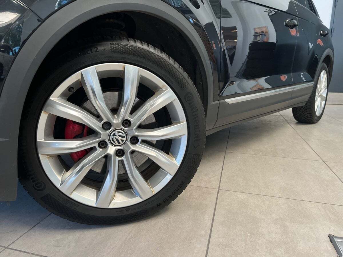 Sort VW T-Roc fra 2019