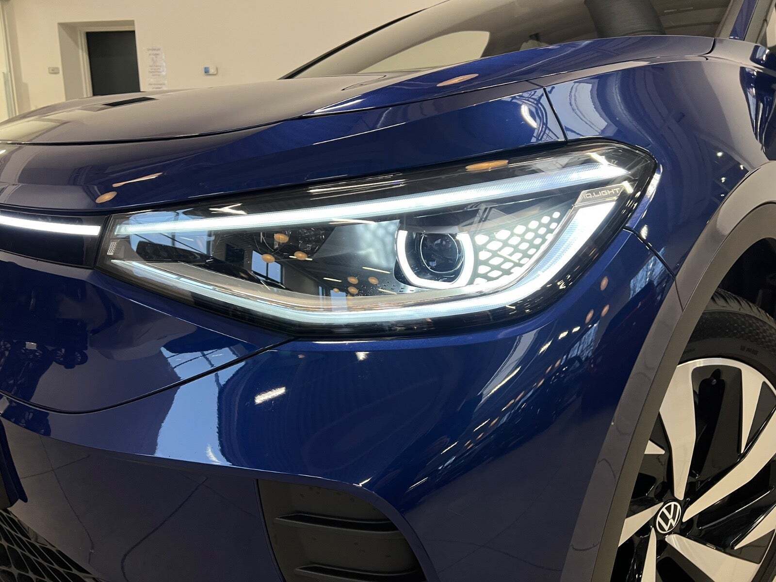 Blå VW ID.4 fra 2023