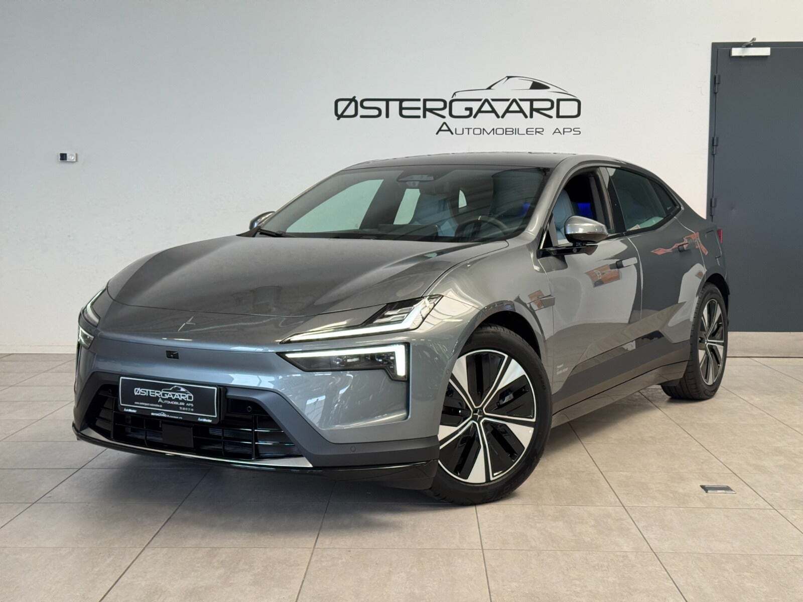 Polestar 4 Long Range AWD