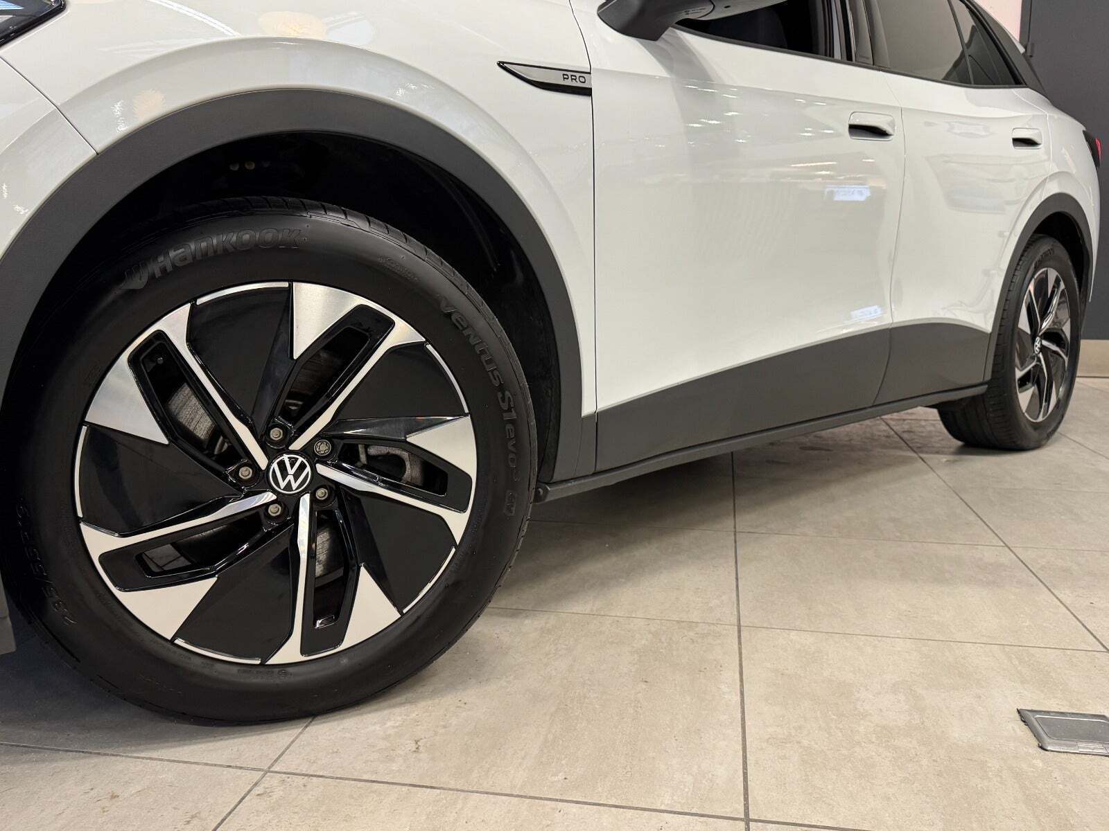 Hvid VW ID.4 fra 2023