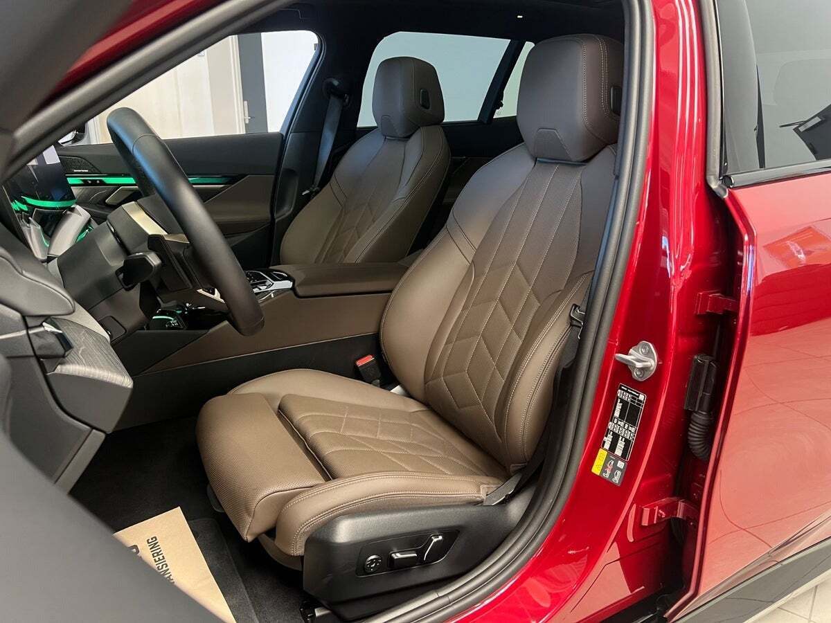 BMW i5 eDrive40 Touring Fully Charged M-Sport