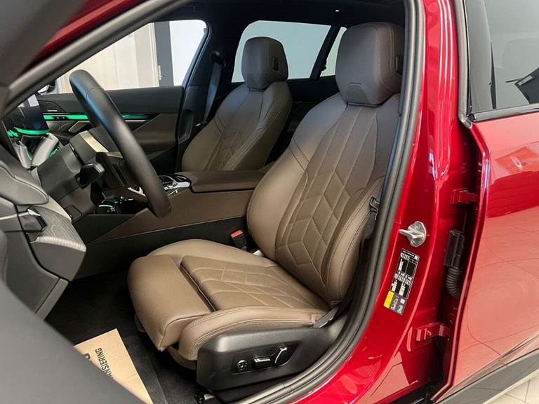 BMW i5 eDrive40 Touring Fully Charged M-Sport