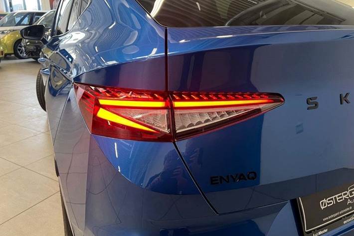 Blå Skoda Enyaq fra 2025
