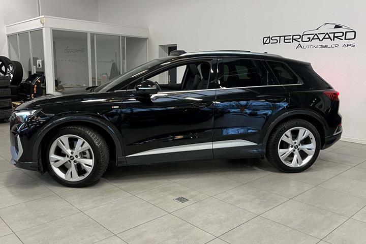 Sort Audi Q4 e-tron fra 2024