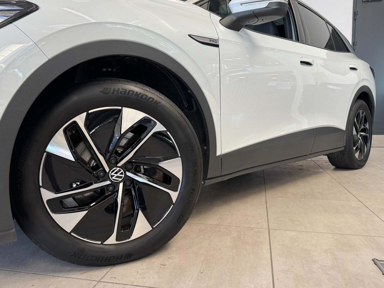 Hvid VW ID.4 fra 2023