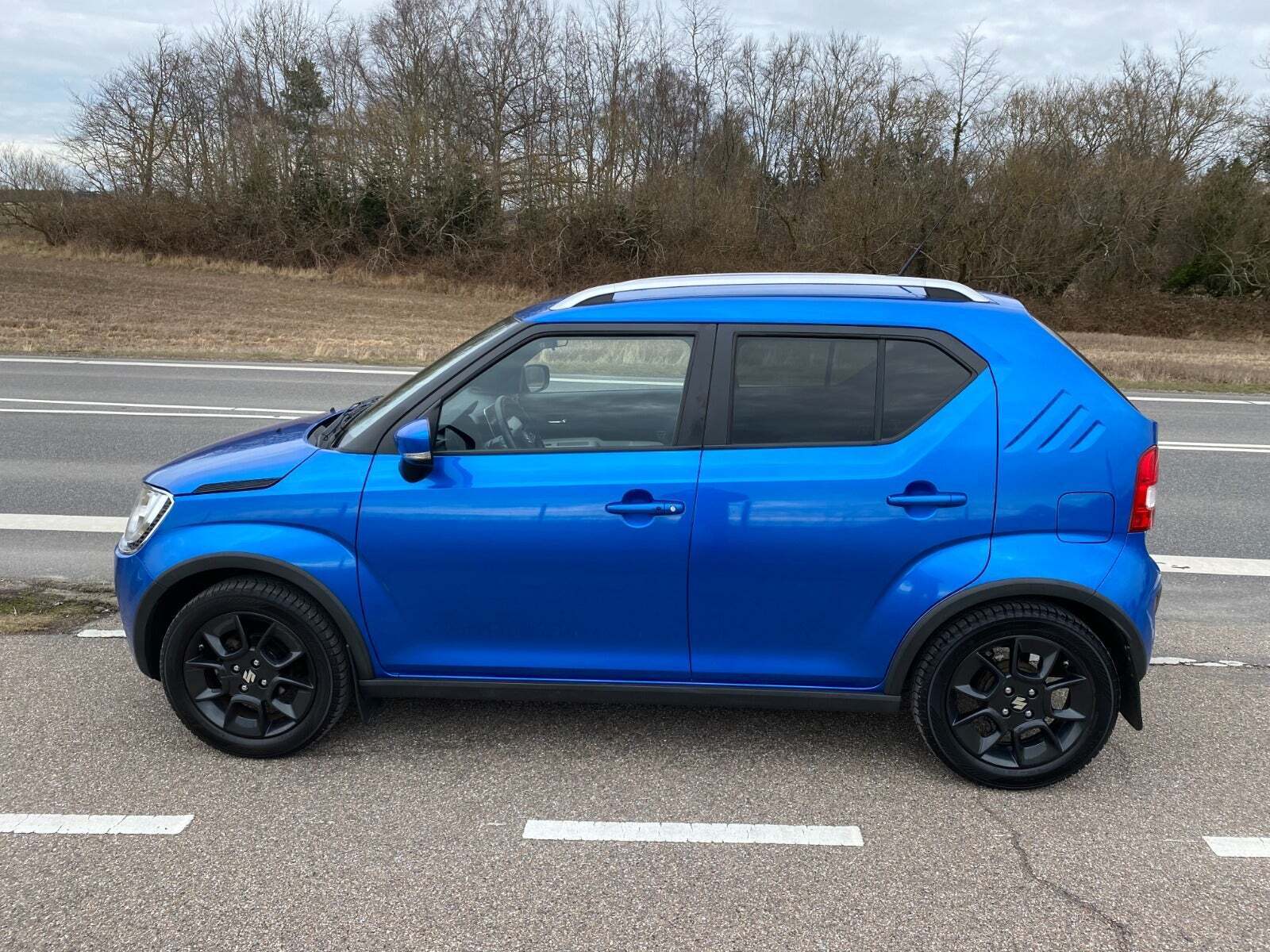 Blå Suzuki Ignis fra 2019
