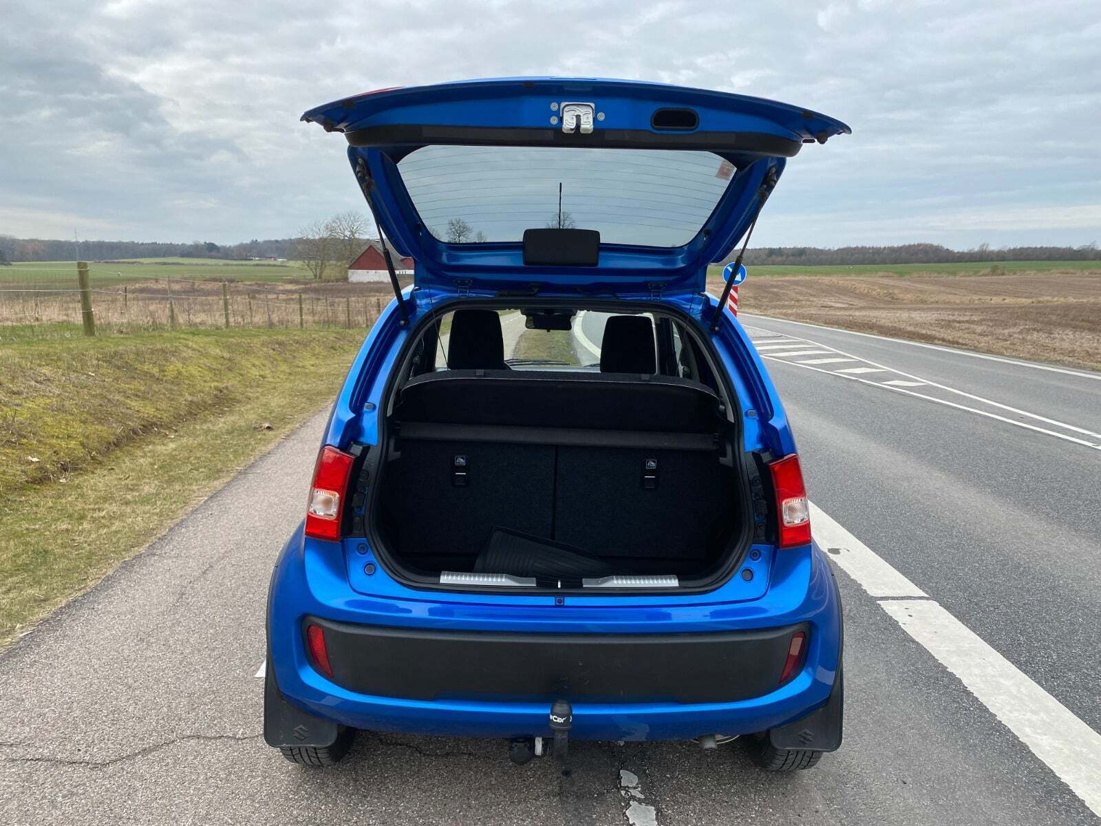 Blå Suzuki Ignis fra 2019