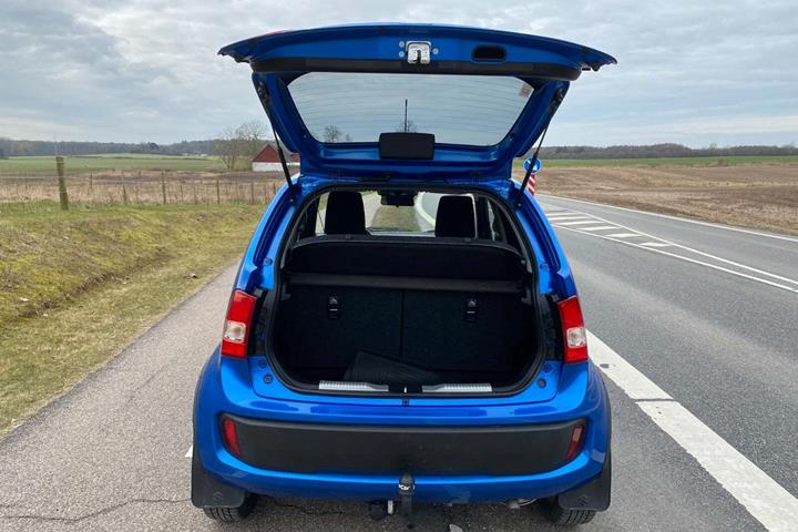Blå Suzuki Ignis fra 2019
