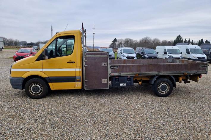 Hvid VW Crafter fra 2016