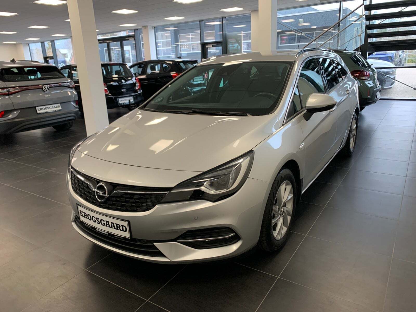 Opel Astra 1,2 T 110 Elegance Sports Tourer