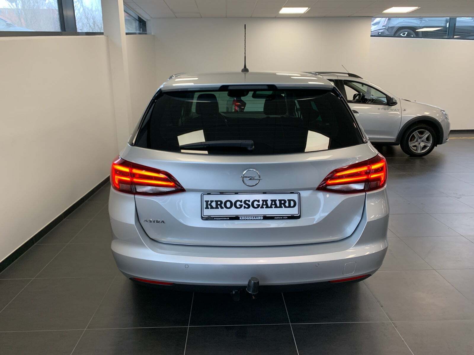 Opel Astra 1,2 T 110 Elegance Sports Tourer